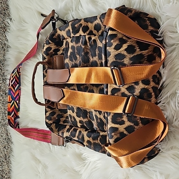Leopard Print Backpack with Multicolored Shoulder Strap and Wristlet NWOT - Picture 3 of 12